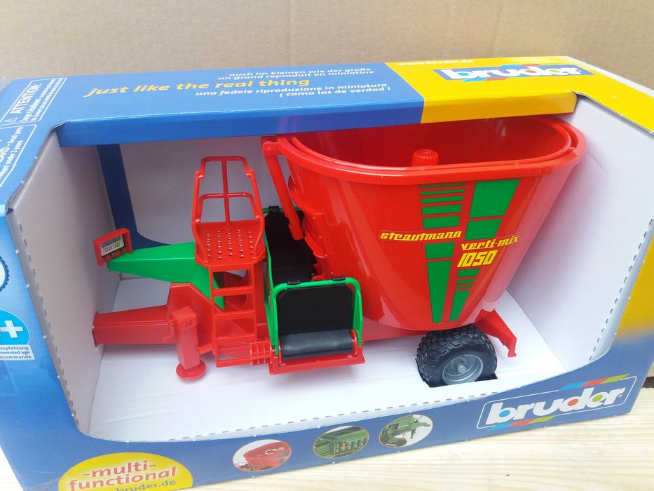 Іграшки брудер. Сівалка Брудер. Bruder іграшки. оприскувач Bruder