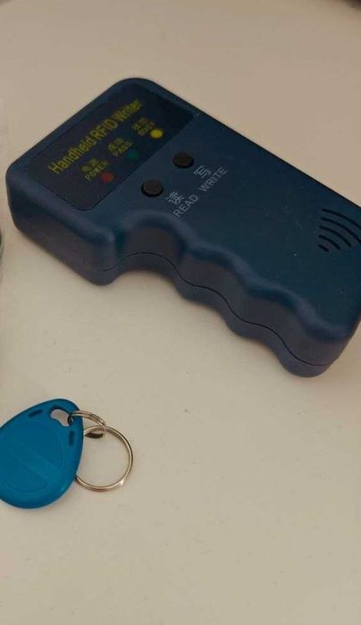 Czytnik Programator Kopier Duplikator RFID + prezent