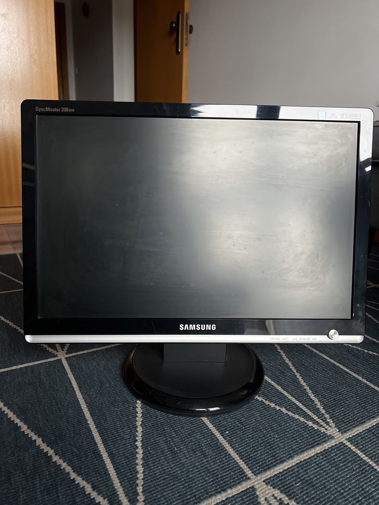 Monitor Samsung 20” barato