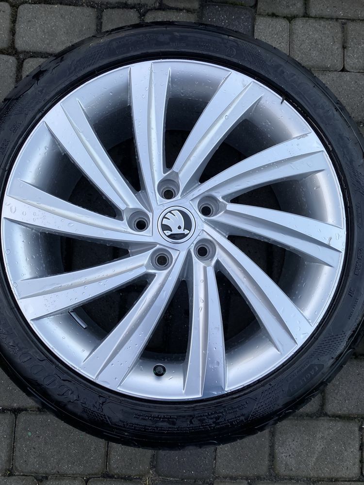 Alufelgi 5x112 18 cali Skoda Octavia Superb Karoq Kodiaq 225/45/18