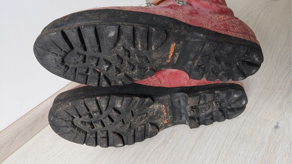 Альпіністські/скітур пластикові черевики Scarpa Omega Thermo, 12.5