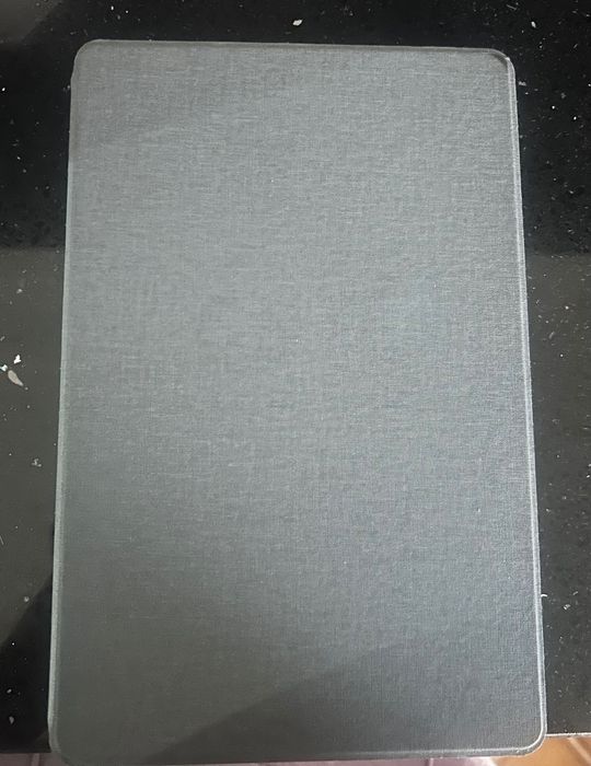 Tablet com capa novo