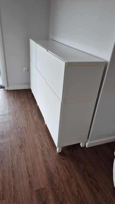 Aparadores IKEA em bom estado