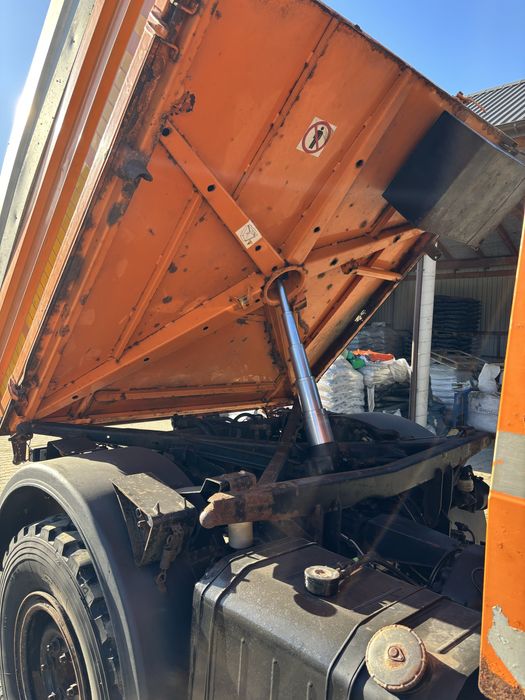 Sprzedam Unimog U1400