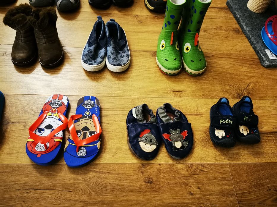 Sprzedam buty dziecięce różne ceny rozmiary rodzaje