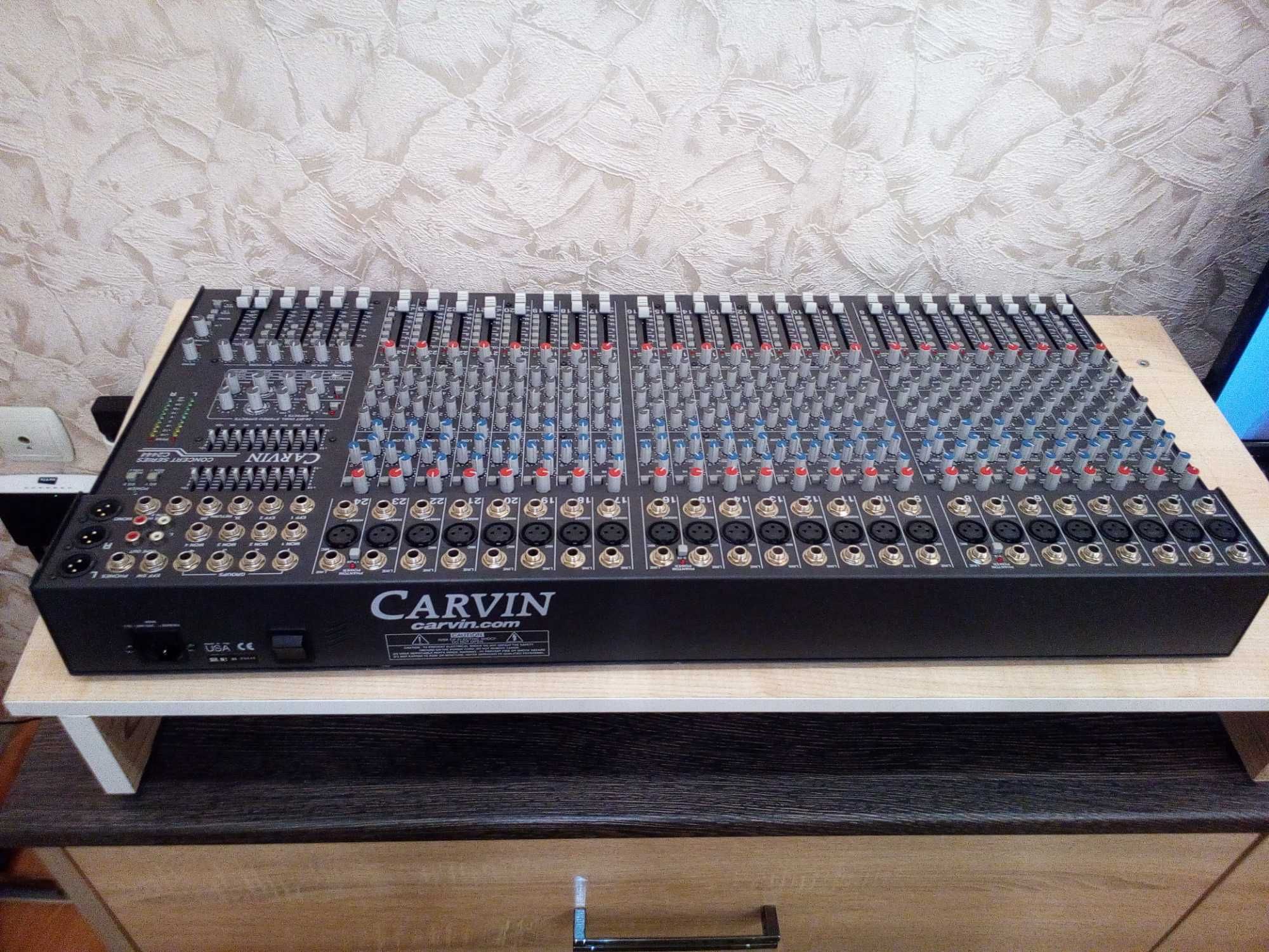 микшерный пульт CARVIN C244