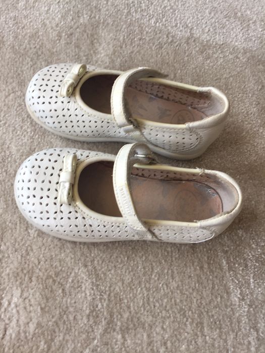 Sapatos brancos Hispanitas