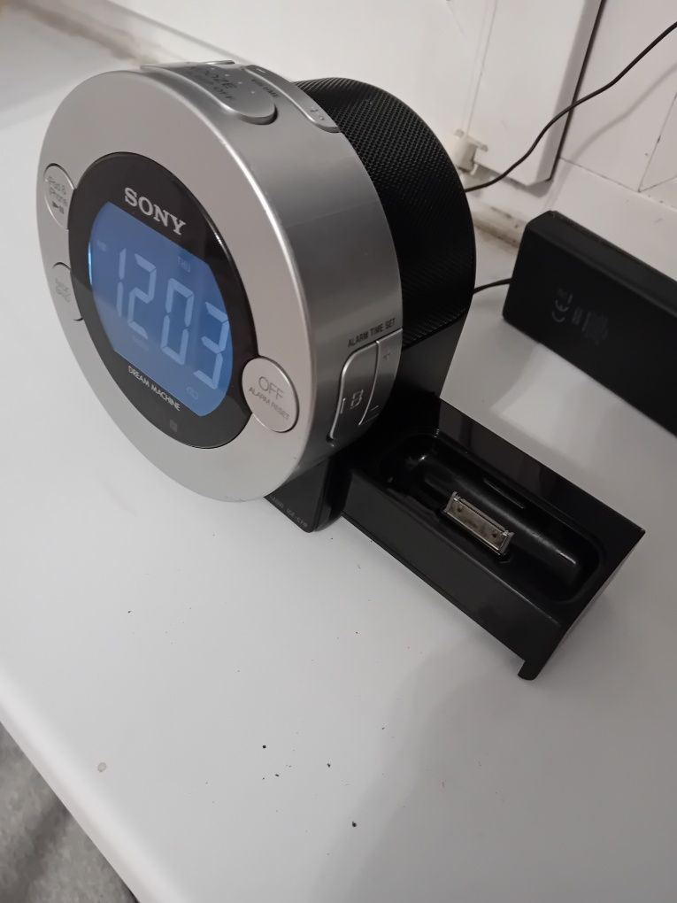 Radio Sony ICF-C7iP Budzik Itp