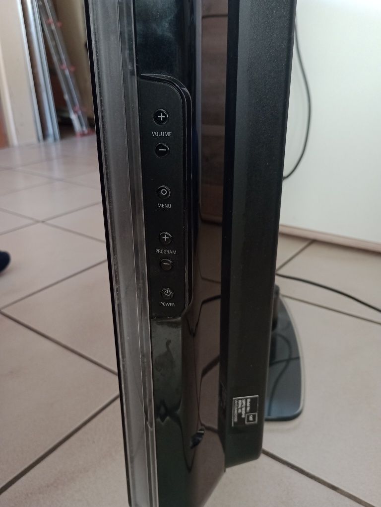 Sprzedam telewizor LCD Philips 32cale