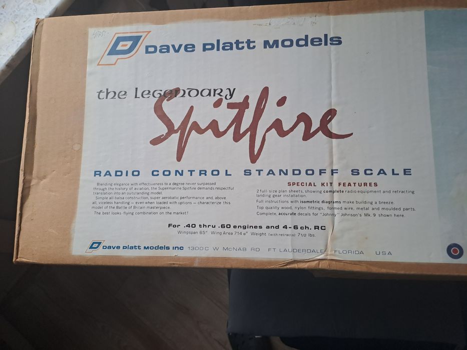 Model spitfire 65" rc Dave Platt Models