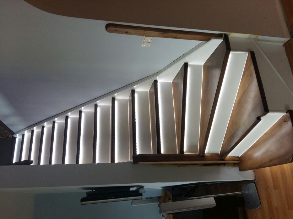 Cyklinowanie bezpylowe, renowacje schodów panele deski barlineckie itp