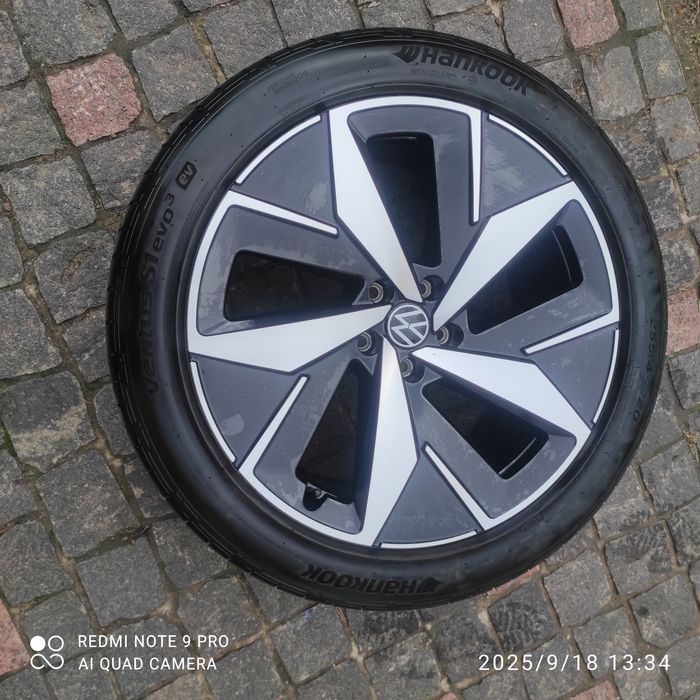 Продам колесо на фольцваген ID 4