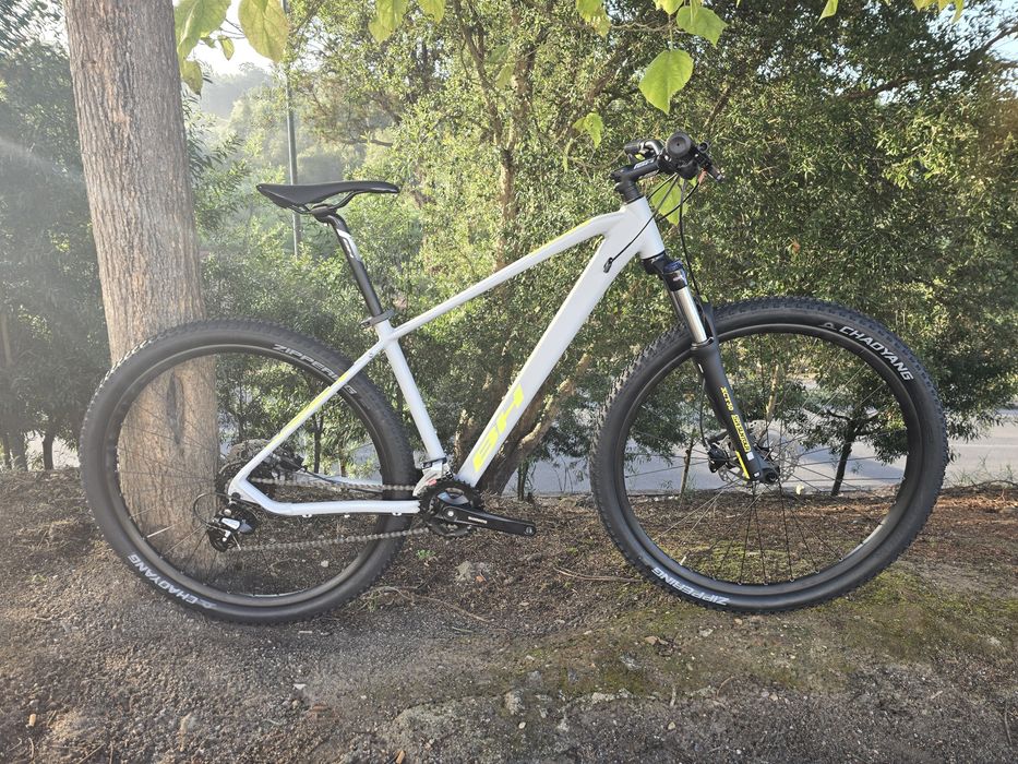 Btt bh 29 travoes hidraulicos nova