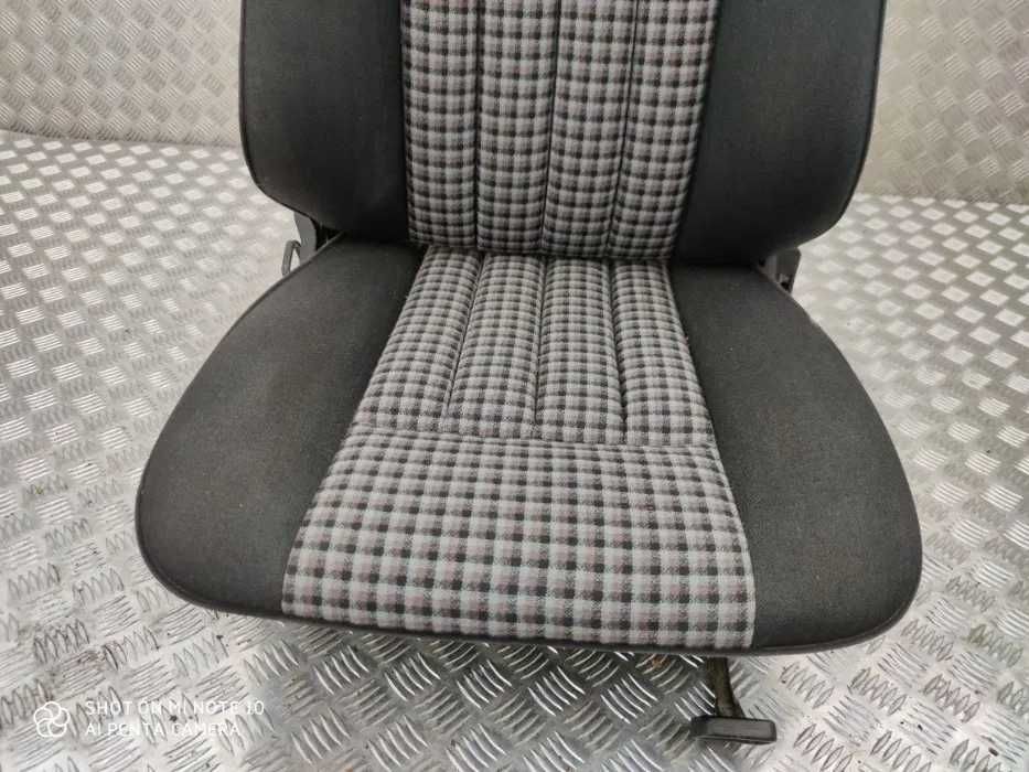 Mercedes W124 - fotel pasażera sportline super stan