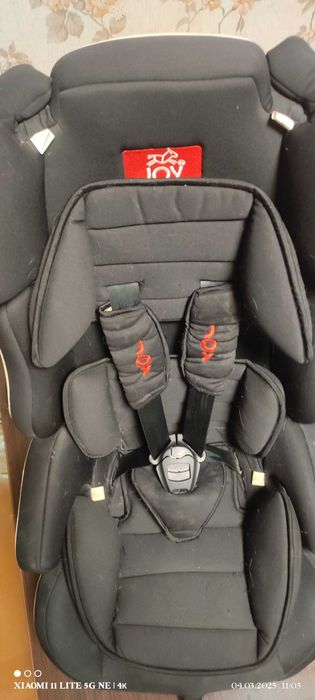 Автокресло детское JOY (группа 1-2-3)  черное