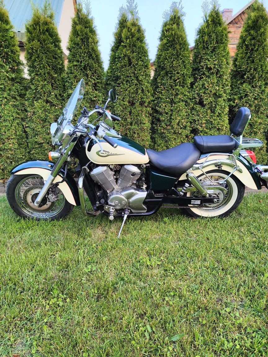Honda shadow 750