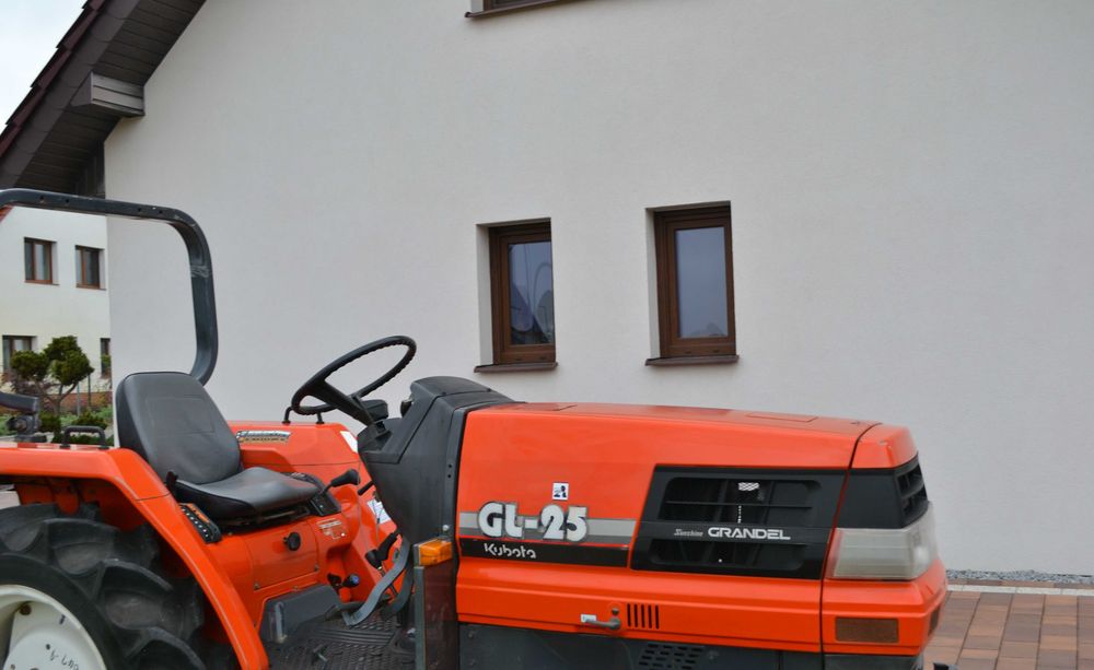 Traktorek japoński mini traktor Yanmar Kubota M japonski
