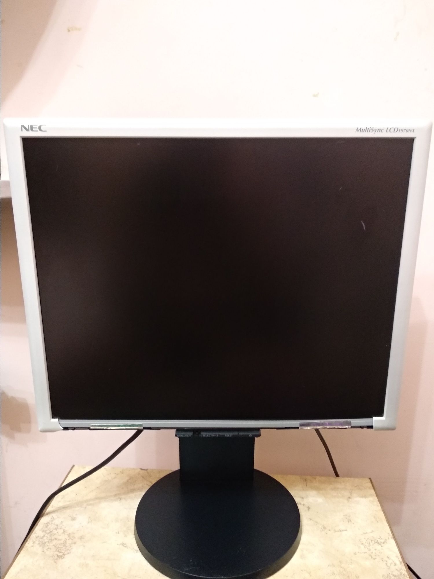 Продаю монітор NEC 19" (обмін)