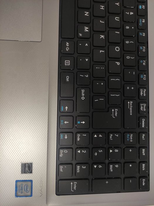 Laptop MEDION Akoya E6436 i3 7ge SSD m2 128gb +240gb 4gb Ram