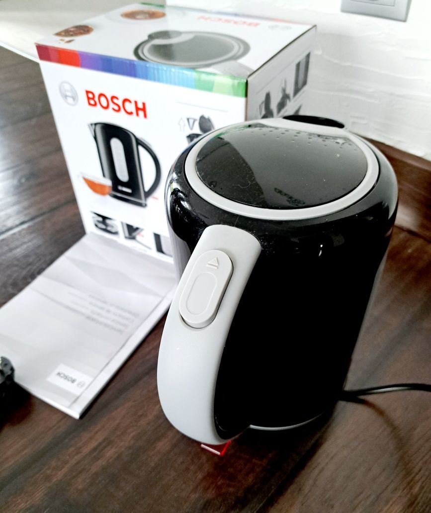 Czajnik BOSCH TWK7603