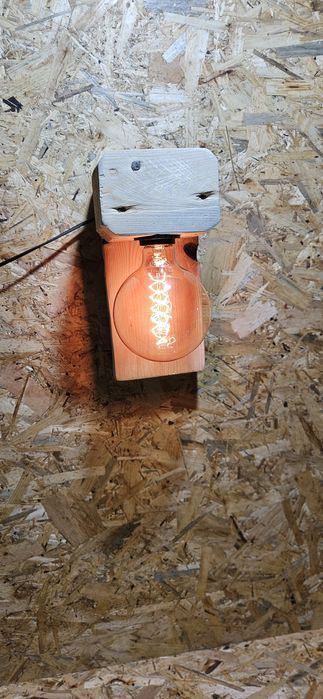 Lampa kinkiet lampka z drewna loft