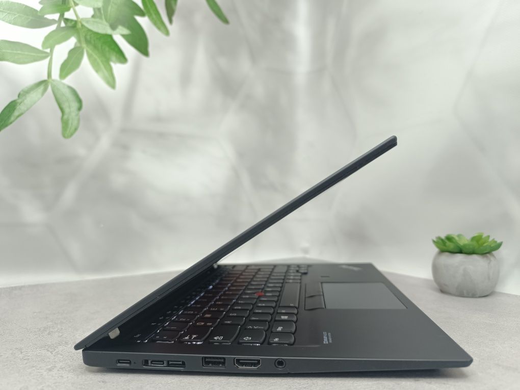 Ноутбук Lenovo ThinkPad T14s G1/i5-10210U/16/256 GB/14"/IPS/А-клас