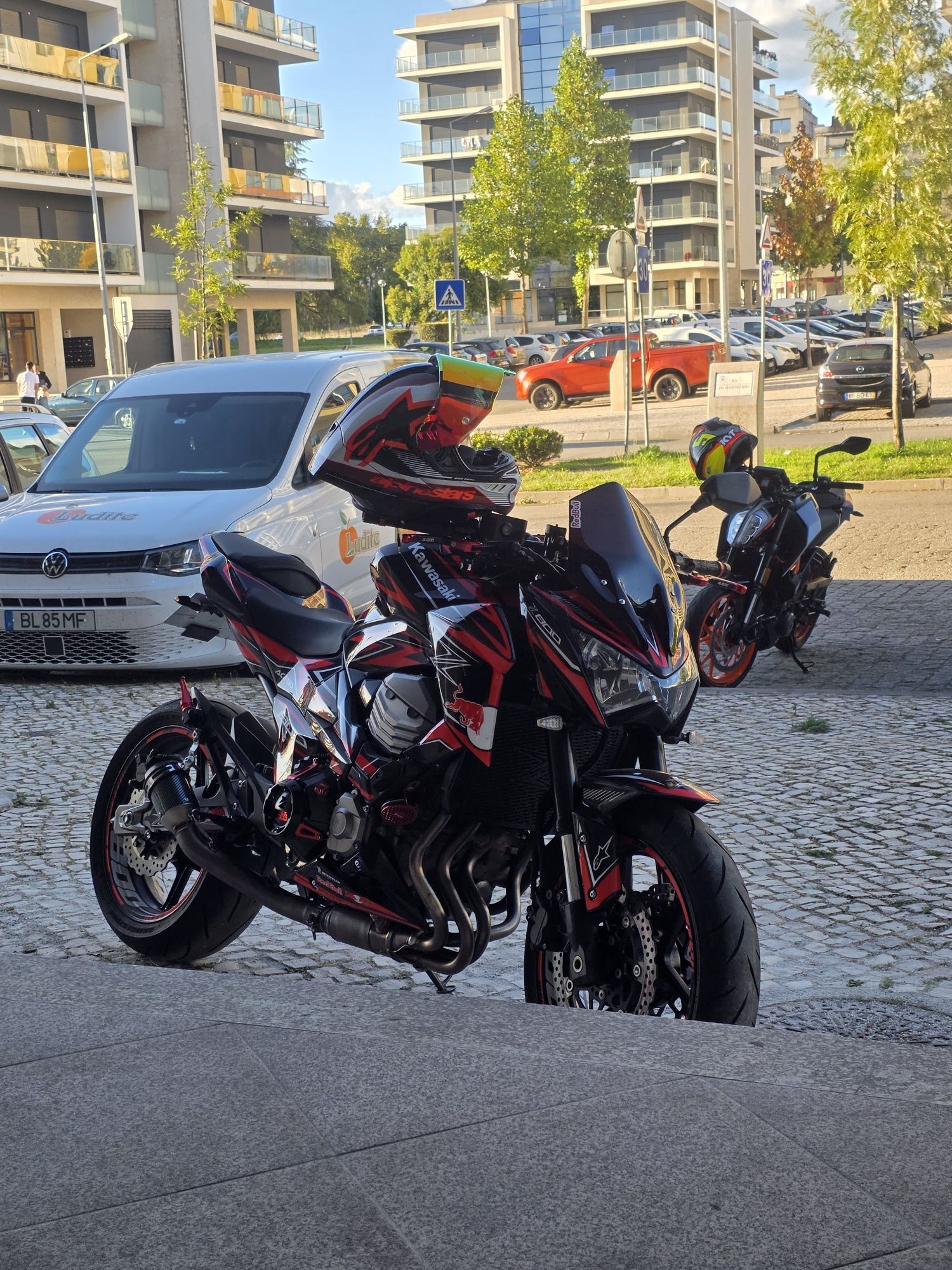 Kawasaki z800 performance