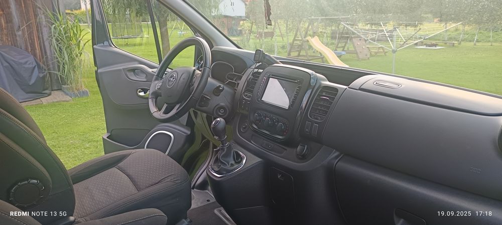 OPEL VIVARO 1.6 CDTI 140 KM 2016r. 5 Osobowy przebieg 222747