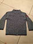 Sweter chłopięcy 110 cm ciepły rozsuwany na zamek
