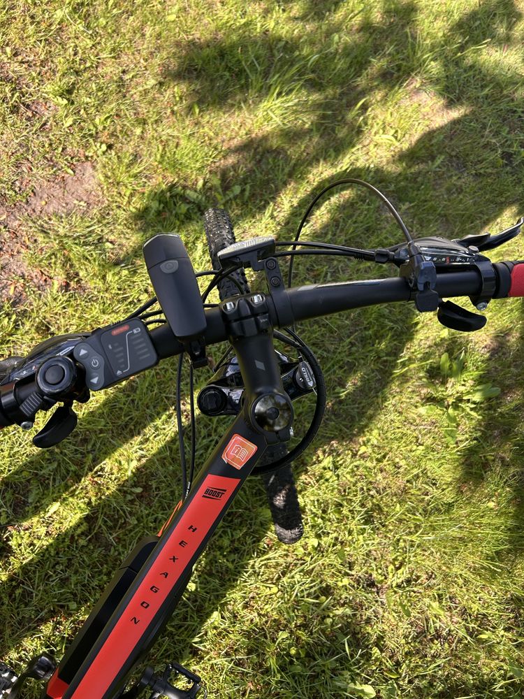 Rower elektryczny Kross HEXAGON BOOST 1.0 522