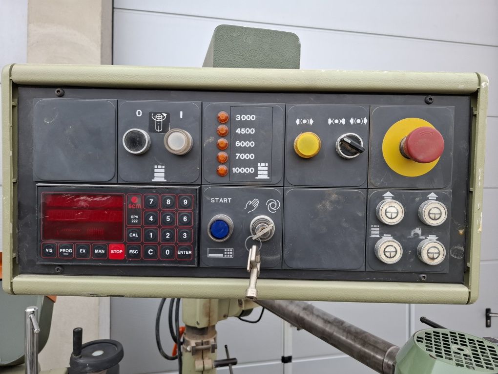 Frezarka SCM T 130