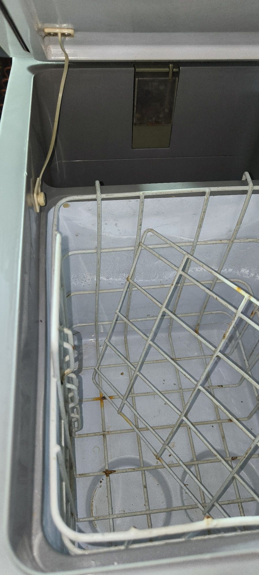 Arca congeladora 12v24v 220v 45 litros