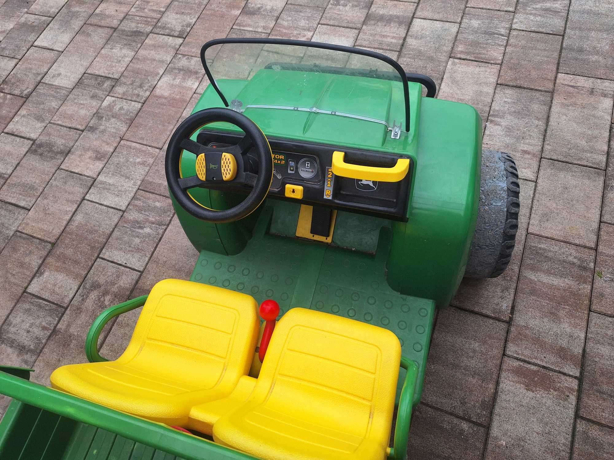Auto na akumulator