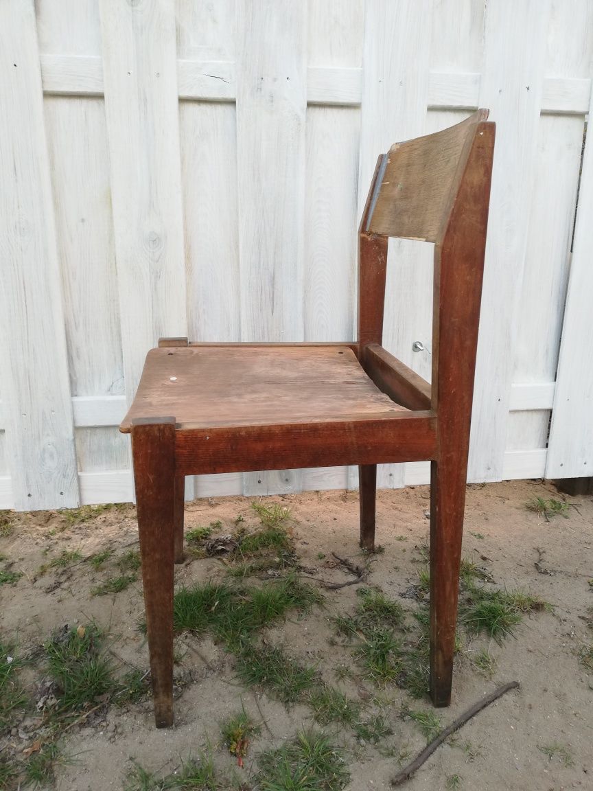 Krzesło nietapicerowane drewniane unikat PRL