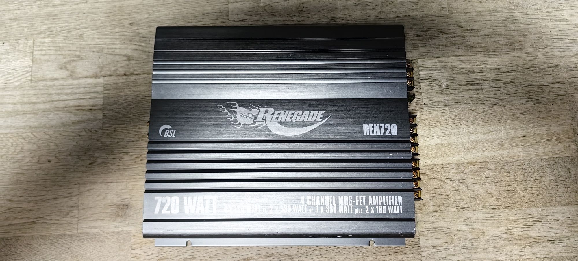Підсилювач Renegade Ren 720