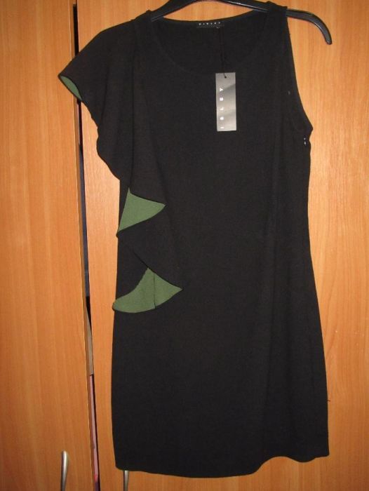 Новое итальянское чёрное платье Sisley. Размер XS/S