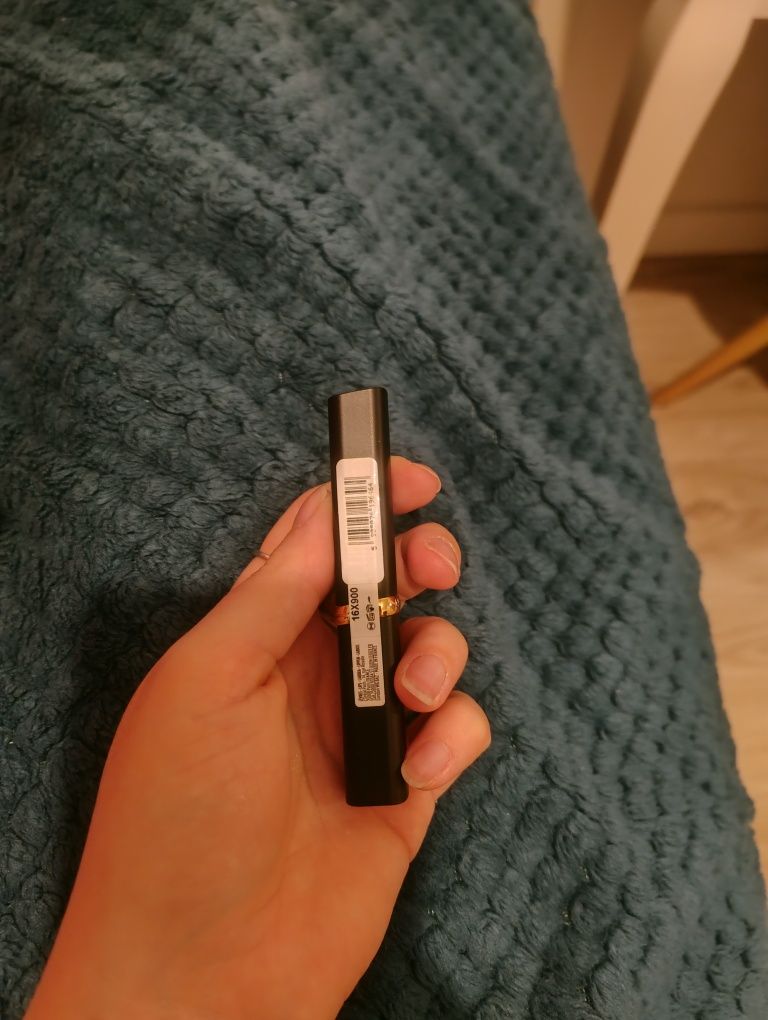 Pomadka Loreal nr200