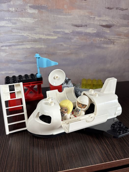 Конструктор LEGO duplo космічний шатл