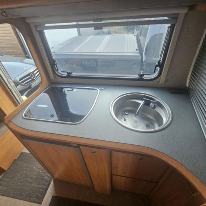 ADRIA ADIVA 502 markiza mover DMC 1350kg