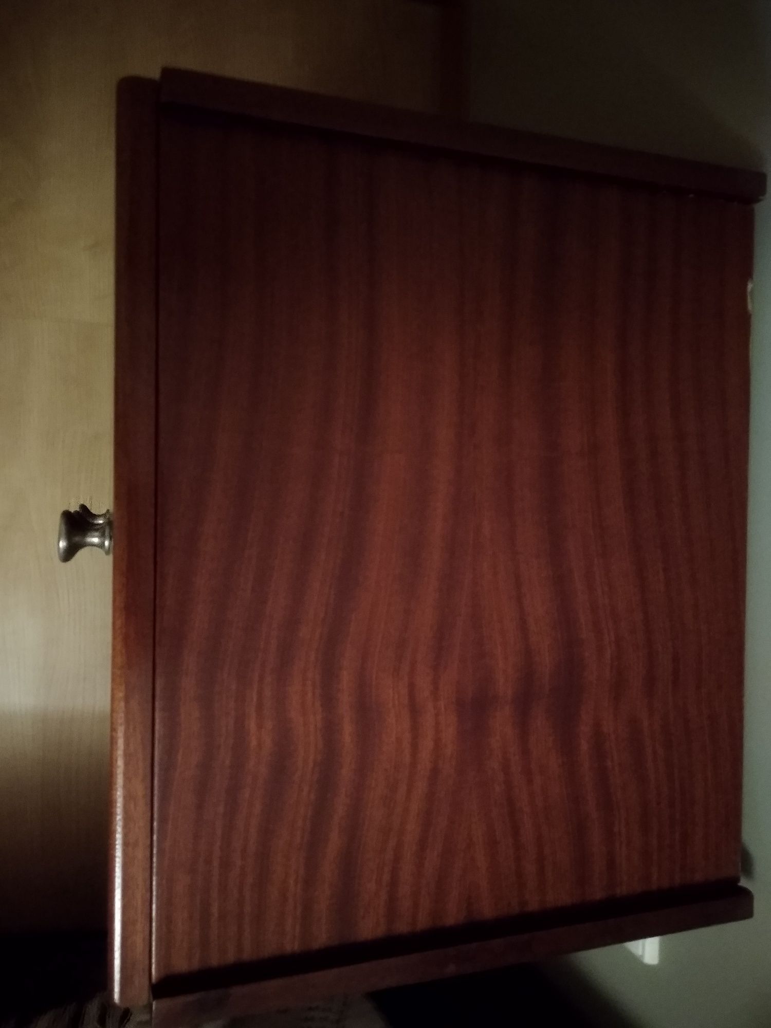 Mesa de cabeceira