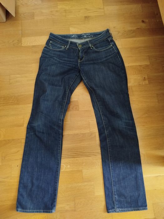 Jeansy Levi's Boks Curve