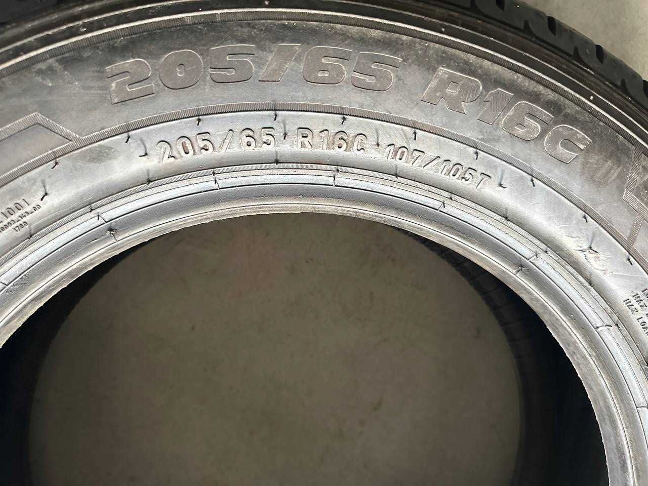 Літні шини / Шины лето 205/65 R 16С  Pirelli Піреллі