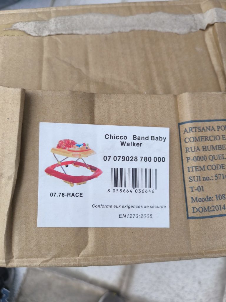 Voador bebe chico