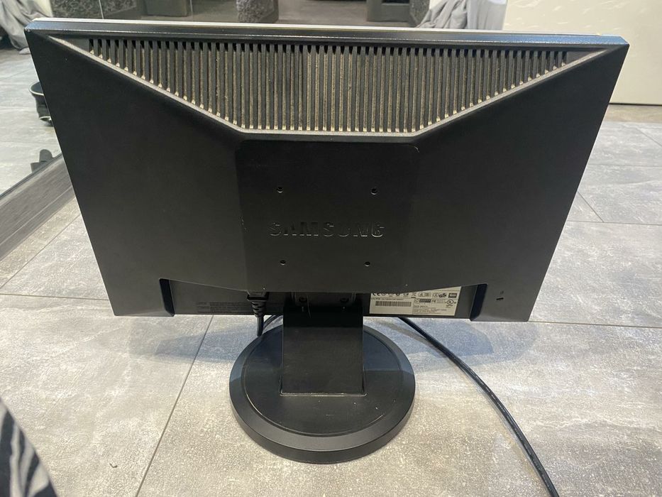 Манитор Samsung Sunc Master 923nw