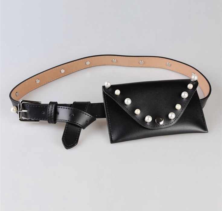 Сумка на пояс клатч