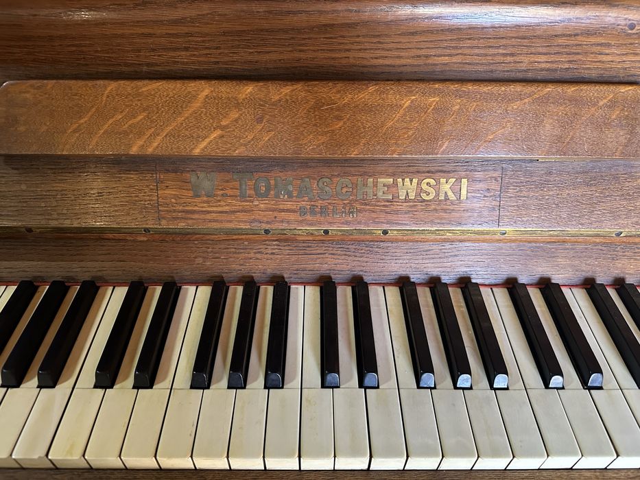 piano w.tomaschewski