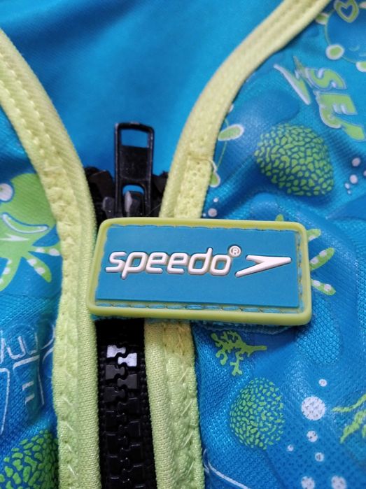 Kamizelka do nauki pływania Speedo na 3 - 4 lata 18 - 22 kg