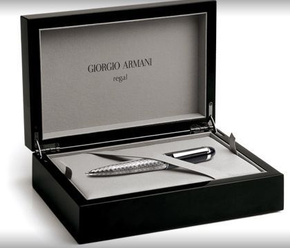 Vendo caneta colecção armani regal