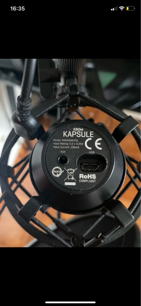 Microfone preto Ksom c/ caixa