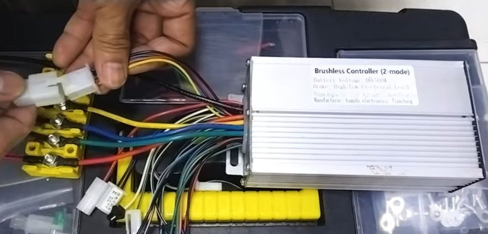 Arranjo trotinetes eletricas em santarém, Portugal